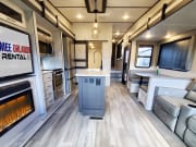 2023 Sprinter  by Keystone for rent in 32822