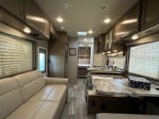2021 Thor Motor Coach Four Winds available for rent in Springdale Arkansas
