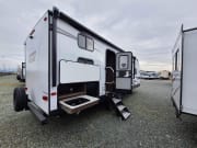 2021 Dutchmen Coleman Light Travel Trailer for rent in Chilliwack British Columbia
