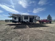 2015 Heartland RVs Road Warrior Toy Hauler available for rent in COLUMBIA FALLS Montana