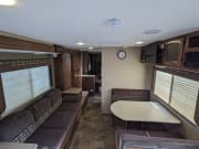 2015 Coachmen Apex 50th Anniversary Travel Trailer for rent in Kalona Iowa