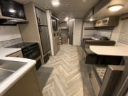 2020 277BHS  by Shadow Trailers for rent in 99016