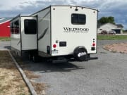 2022 Wildwood Heritage Glen HL  by Forest River for rent in 