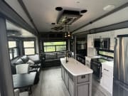 2022 Keystone RV Montana Legacy Edition Fifth Wheel for rent in 08848 New Jersey