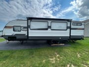 2022 Wildwood X-Lite  by Forest River for rent in 43078