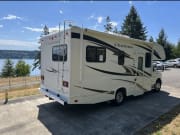 2011 Chateau  by Four Winds for rent in 98367