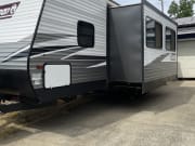 2021 Dutchmen Coleman Lantern available for rent in Red Bluff California