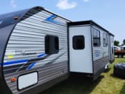 2021 323BHDSCK  by Coachmen for rent in 53934