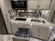 2022 Discovery  by Fleetwood for rent in 33325-5202