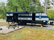 2022 Forest River Cherokee Cherokee Black Label available for rent in Avon Indiana