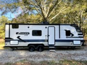 2022 Crossroads RV Zinger Lite available for rent in Dallas Georgia