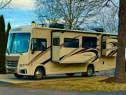 2019 GT3  by Georgetown for rent in 48383