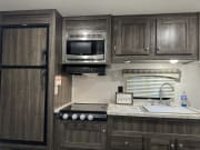 2020 Autumn Ridge Outfitter  by Starcraft for rent in 56334