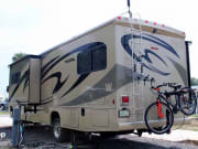2010 Winnebago Vista Class A for rent in Reno Nevada