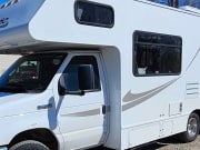 2014 Thor Majestic Class C for rent in Mesa Arizona