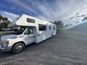 2016 Thor Majestic available for rent in Edgewood New Mexico