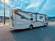 2016 FR3 FR3 Motorhome available for rent in Oxford Alabama