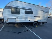 2024 East to West SILVER LAKE LE 17BHLE available for rent in Hoffman Estates Illinois
