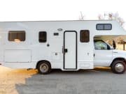 2019 Majestic  by Thor for rent in 93221