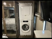 2020 Fleetwood Discovery LXE available for rent in Gonzales Louisiana