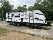 2022 Dutchmen Coleman Lantern LT Travel Trailer for rent in Harrison Arkansas