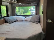 2020 Thor Four Winds available for rent in Burke Virginia