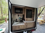 2019 Hummingbird  by Jayco for rent in V0R 3A0
