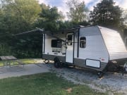 2022 KZ Classic - Model:  170MB available for rent in Columbus Indiana