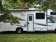 2025 East to West Entrada 2700NS available for rent in Elizabeth New Jersey