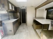 2021 Avenger LT Travel Trailer for rent in Jasper Alberta