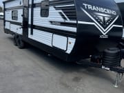 2024 Grand Design Transcend Xplor available for rent in Weatherford Texas