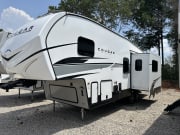 2024 Keystone Cougar Sport 2700BH Fifth Wheel for rent in Auburn Alabama