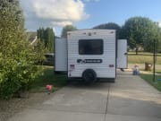 2021 Crossroads RV Zinger Travel Trailer for rent in Britton Michigan
