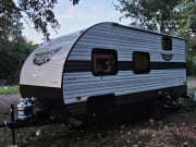 2025 Wildwood 174BHLE available for rent in Neosho Missouri