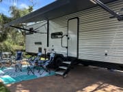 2025 Silver Lake 3250QB  by East to West for rent in 33615