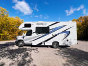 2022 Freedom Elite  by Thor for rent in 55313