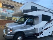 2017 Adventurer Adventurer Motorhome available for rent in Calgary Alberta