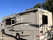 2017 Thor Motor Coach Freedom Elite Class C for rent in Lancaster California