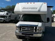 2016 Sunseeker  by Forest River for rent in 45439