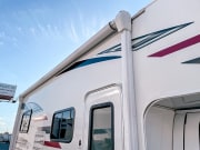 2020 Freedome Elite  by Thor Motor Coach for rent in 48416