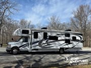 2023 Thor Motor Coach Four Winds available for rent in Columbus Ohio