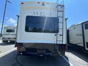 2019 Keystone Alpine Fifth Wheel for rent in Myrtle Beach South Carolina