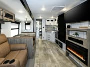 2025 Puma 337BH  by Palomino for rent in 77093