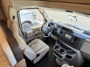 2016 Freedom Elite  by Thor for rent in 25304