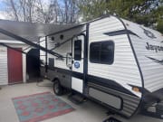 2022 Jayco Jay Flight available for rent in Knoxville Tennessee