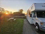 2019 Thor Majestic Class C for rent in Mason Michigan