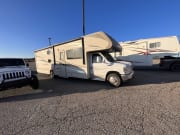 2017 Winnebago Minnie Winnie available for rent in LAKESIDE California
