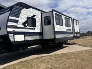 2020 Crossroads RV Zinger available for rent in Harris Minnesota
