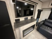 2022 Coachmen Apex available for rent in Ensley Florida
