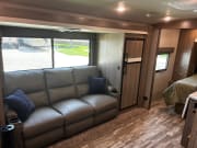2022 Grand Design Imagine Travel Trailer for rent in Kennewick Washington